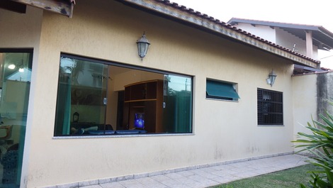 Beach house 80 meters from the beach