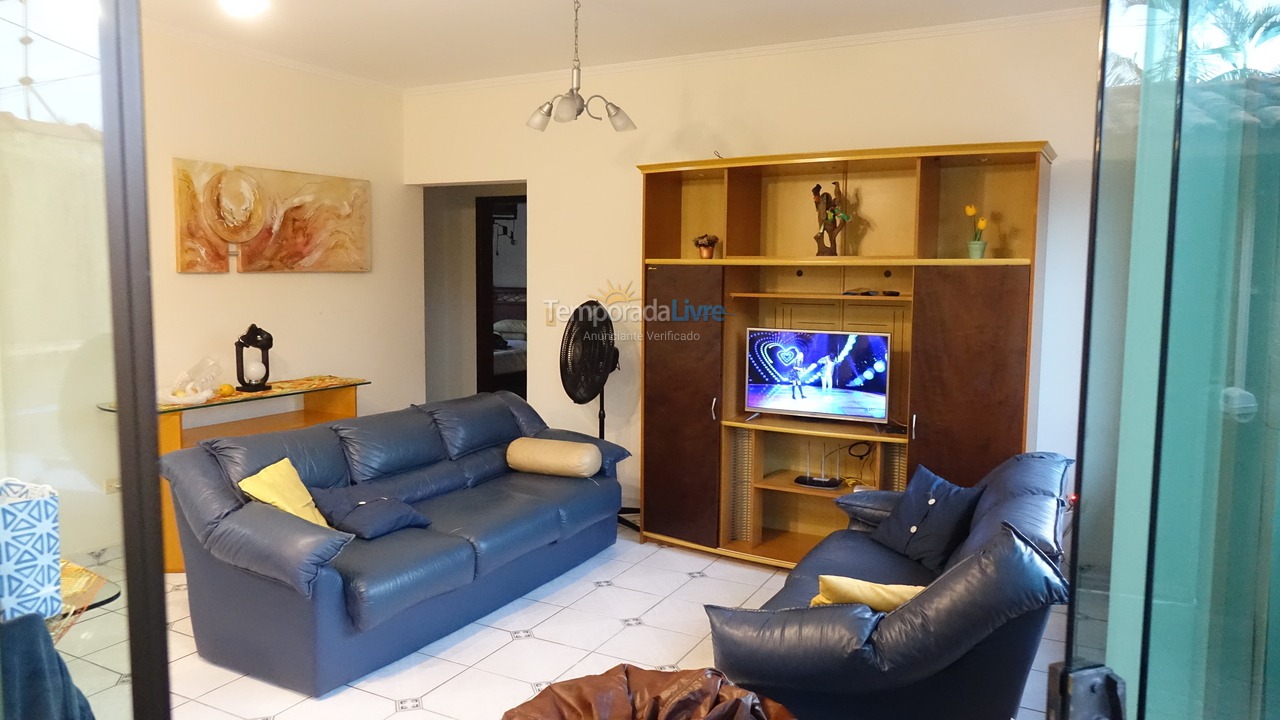 House for vacation rental in Peruíbe (Parque Turistico)