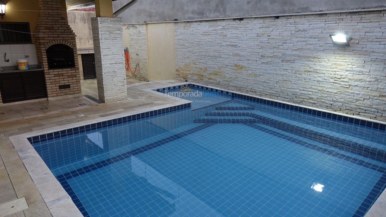 House for vacation rental in Peruíbe (Parque Turistico)