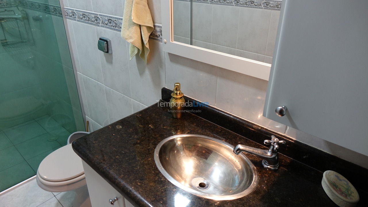 House for vacation rental in Peruíbe (Parque Turistico)