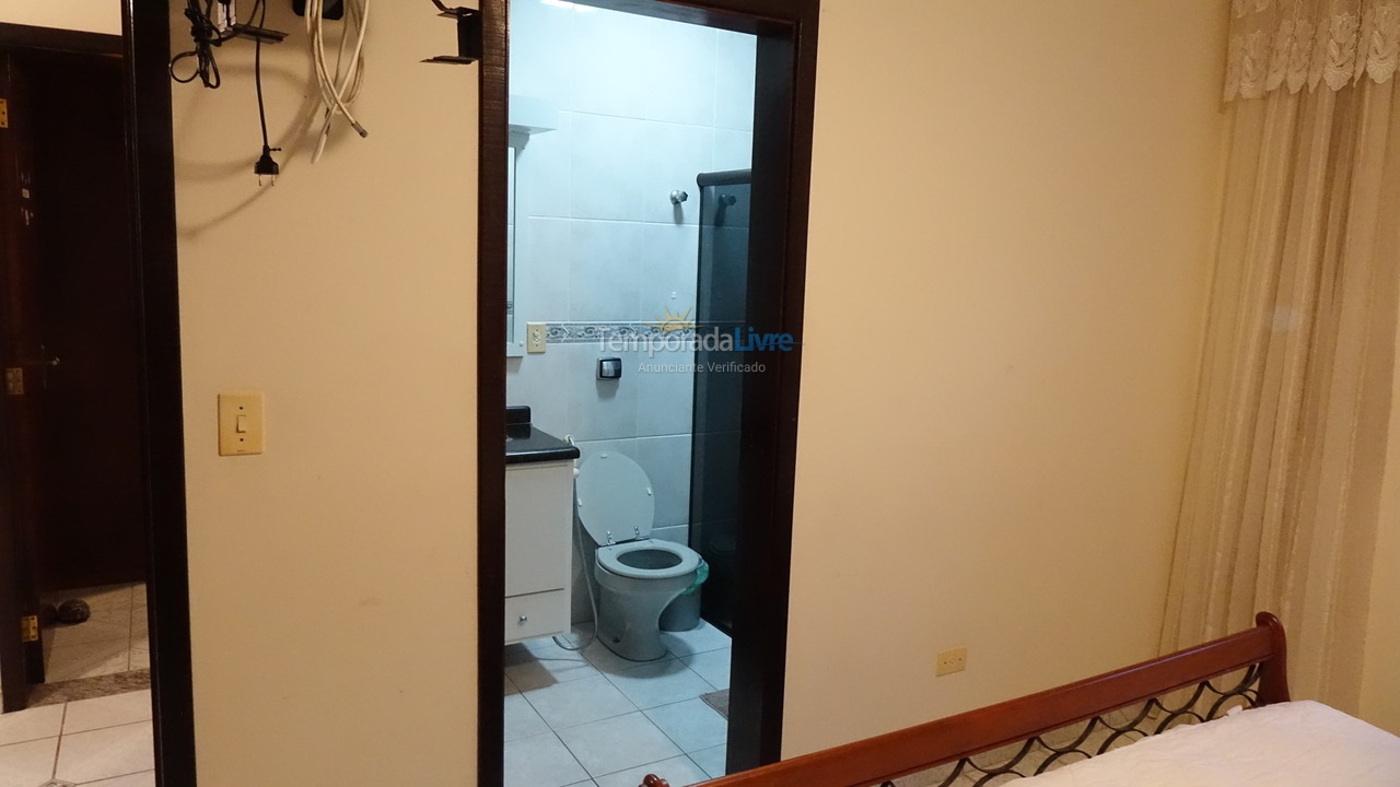 House for vacation rental in Peruíbe (Parque Turistico)