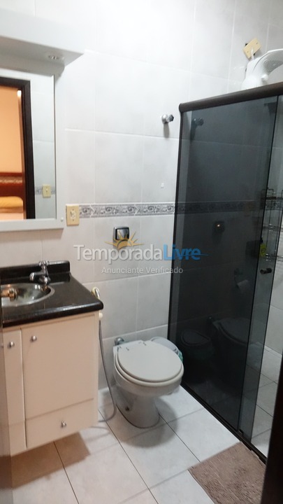 House for vacation rental in Peruíbe (Parque Turistico)