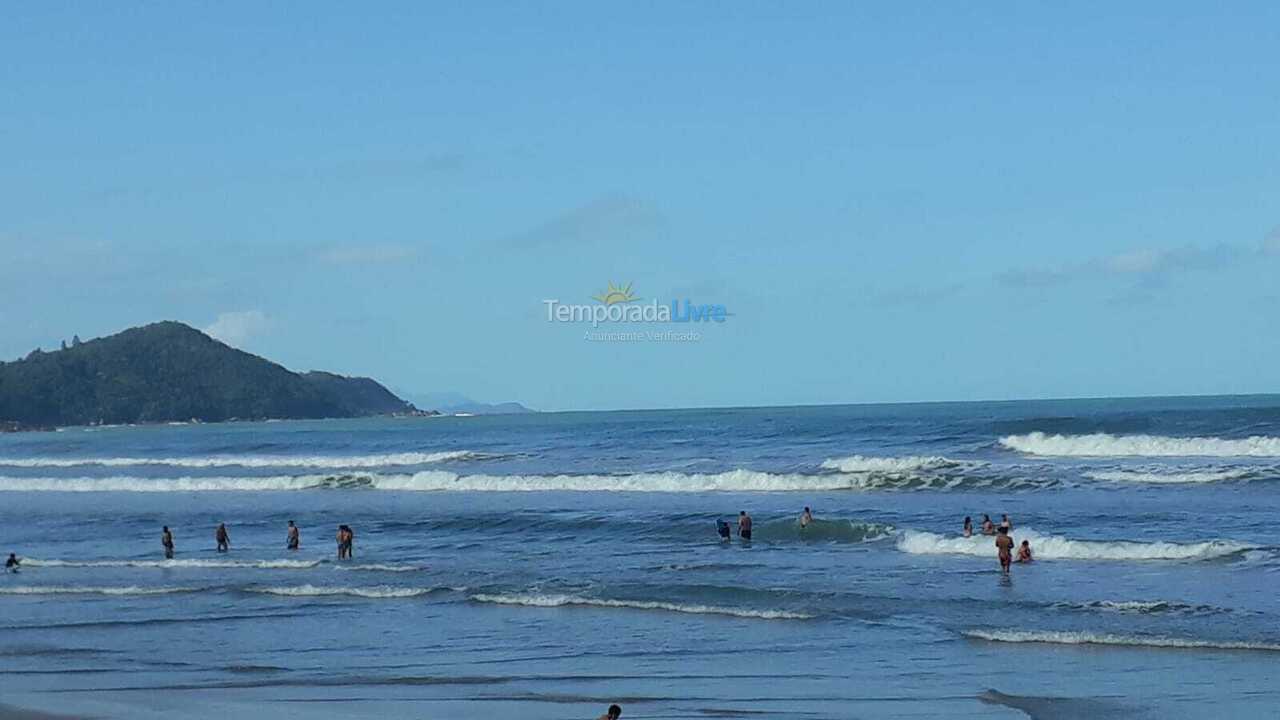 Apartamento para aluguel de temporada em Ubatuba (Praia Grande)