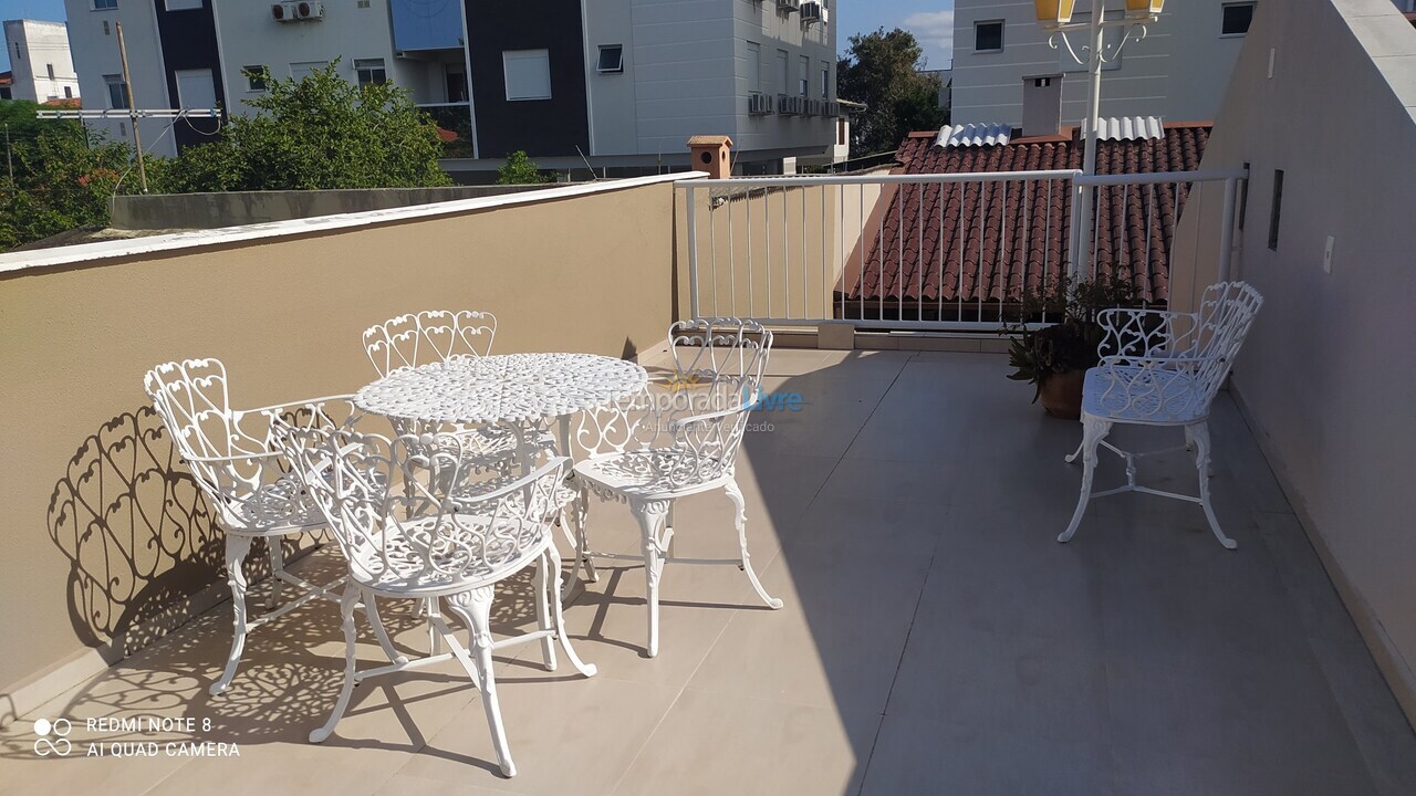 Casa para aluguel de temporada em Florianopolis (Canasvieiras)