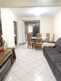 Excelente propiedad Centro de Bombinhas, a 30 metros del mar.