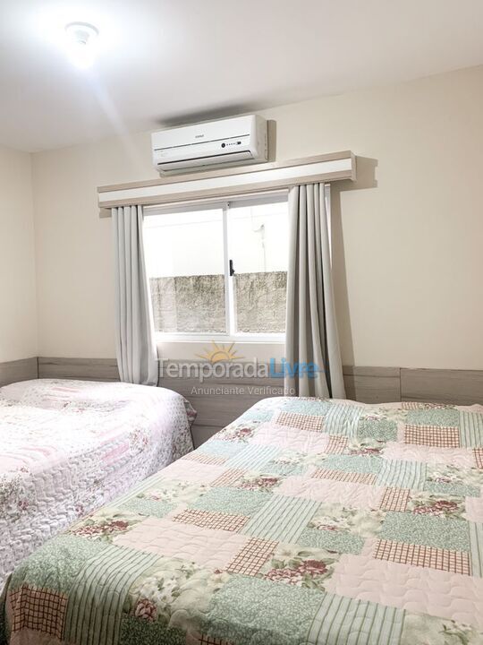 Apartamento para alquiler de vacaciones em Bombinhas (Praia de Bombinhas)