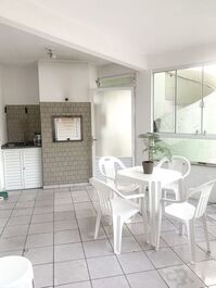 Excelente propiedad Centro de Bombinhas, a 30 metros del mar.