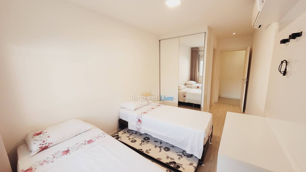 Apartamento para aluguel de temporada em Florianópolis (Cachoeira do Bom Jesus)