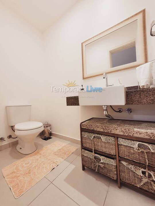 Apartamento para aluguel de temporada em Florianópolis (Cachoeira do Bom Jesus)