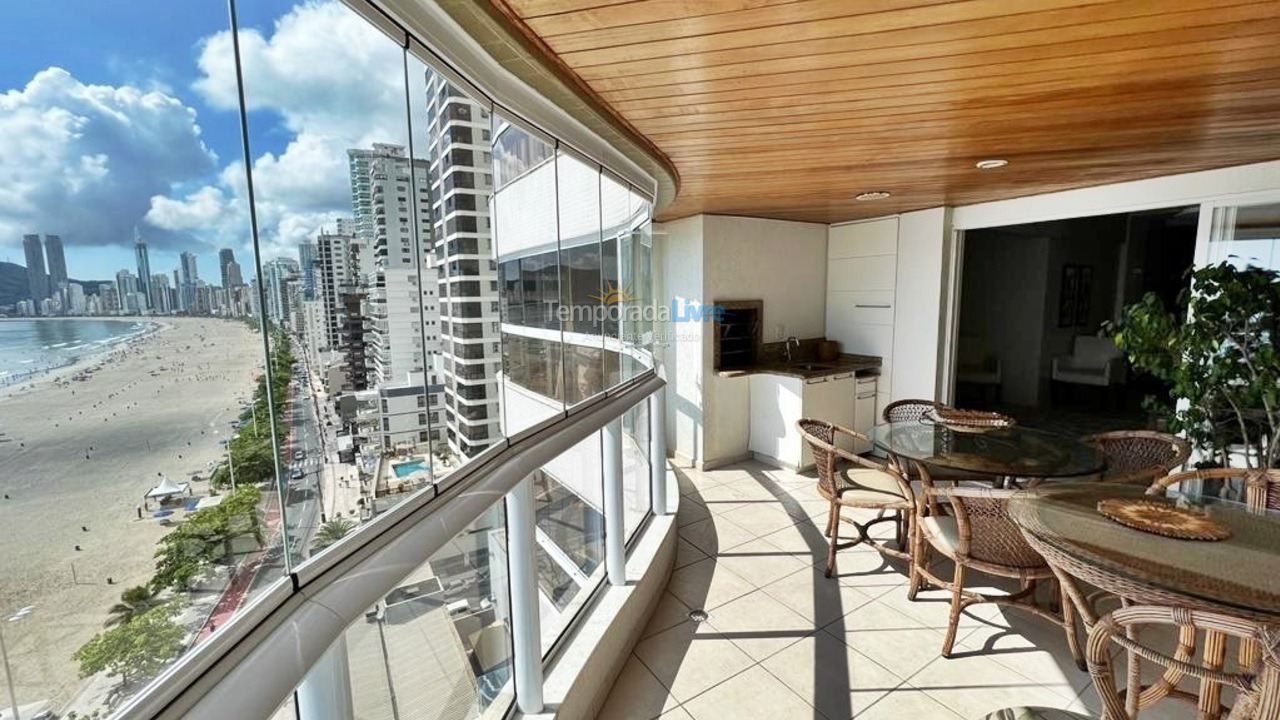 Apartamento para alquiler de vacaciones em Balneário Camboriú (Praia Central)