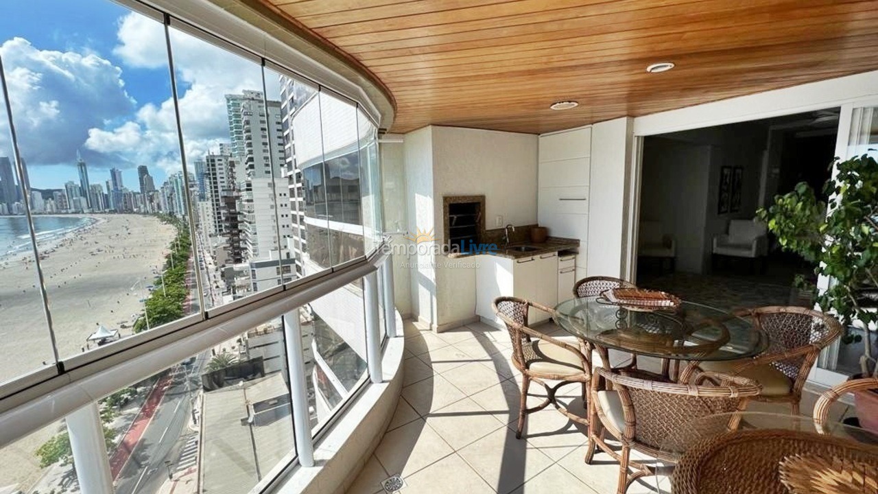 Apartamento para alquiler de vacaciones em Balneário Camboriú (Praia Central)