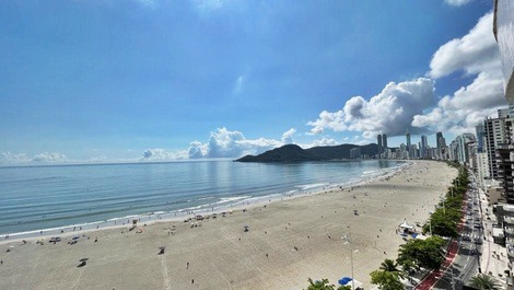 Ed. Marques de Olinda: 3 habitaciones frente al mar / barbacoa