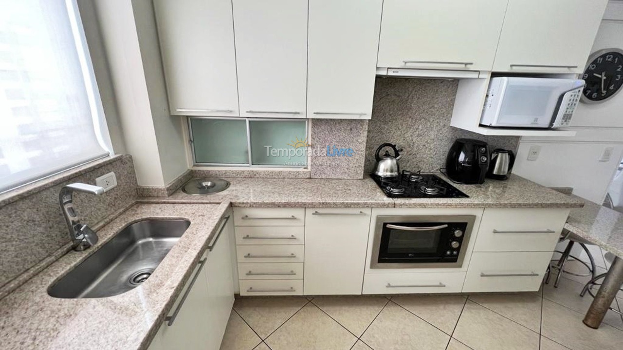 Apartamento para alquiler de vacaciones em Balneário Camboriú (Praia Central)