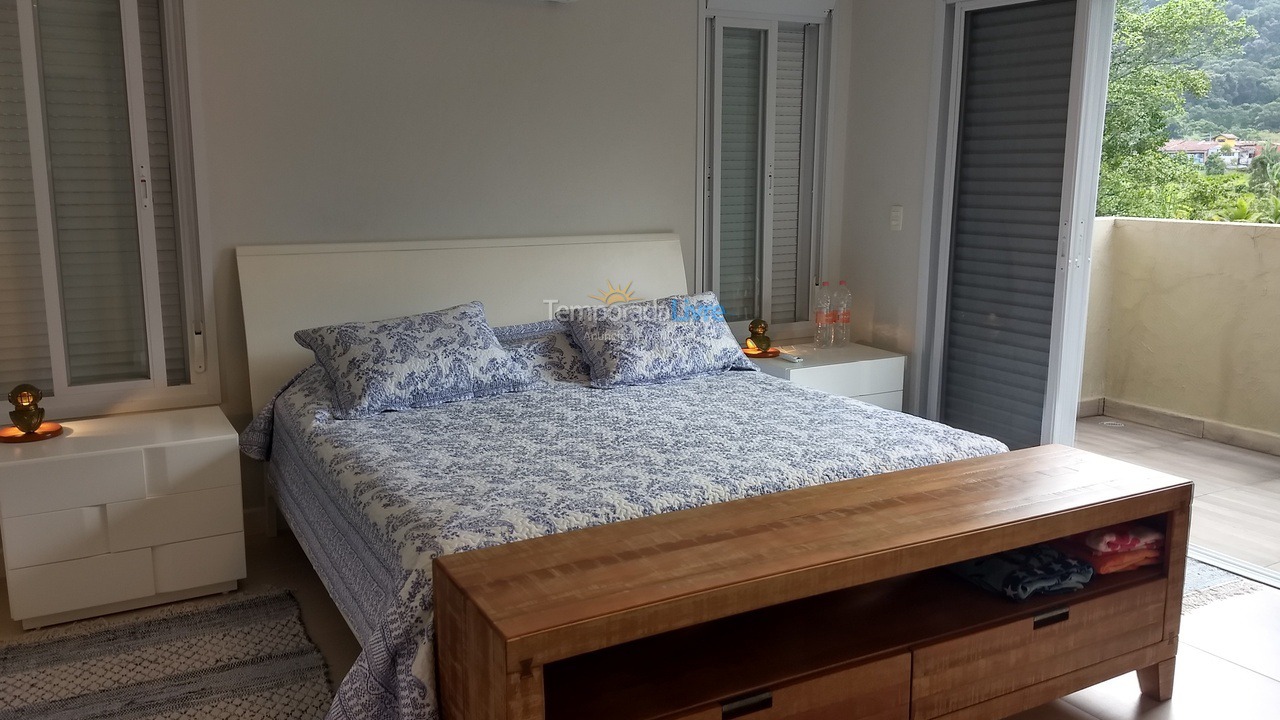 House for vacation rental in São Sebastião (Maresias)