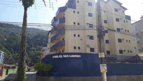 Condomínio san marino _ aprox. 5min de caminhada vc está com o pé na areia