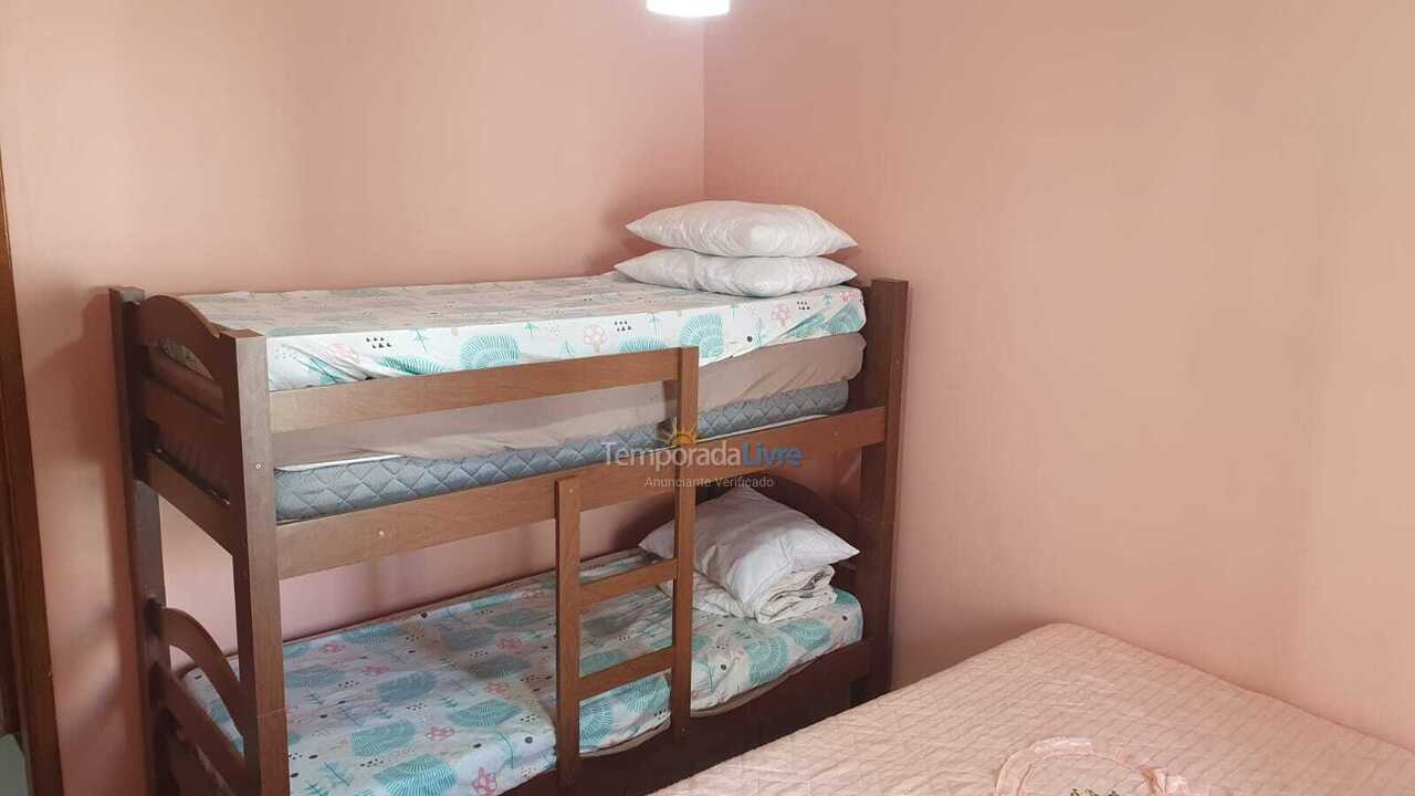 Apartamento para alquiler de vacaciones em Praia Grande (Guilhermina)