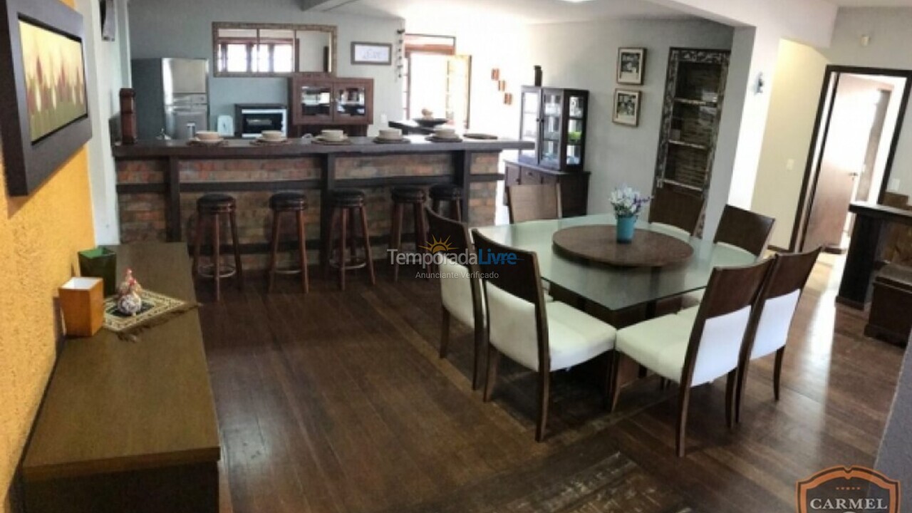 Casa para aluguel de temporada em Bombinhas (Mariscal)