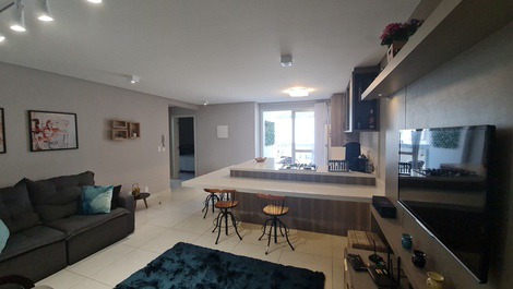 APARTAMENTO LINDO NA PRAIA DOS INGLESES