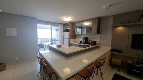 APARTAMENTO LINDO NA PRAIA DOS INGLESES