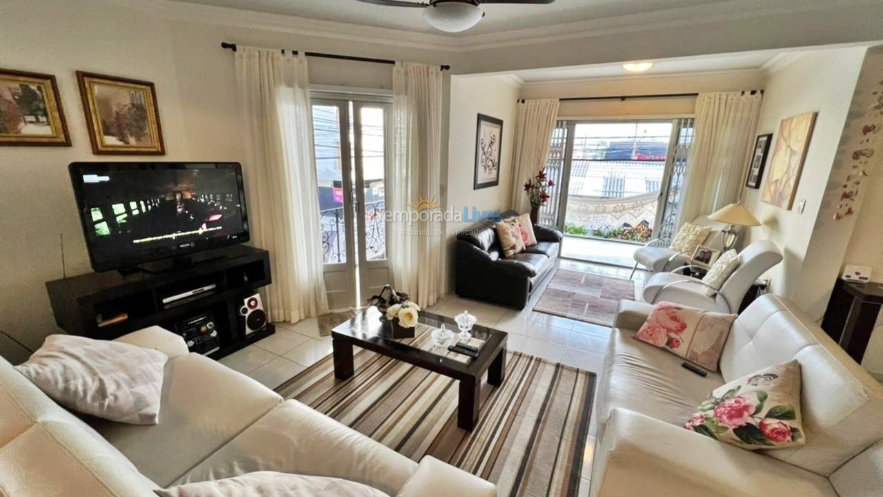 House for vacation rental in Balneário Camboriú (Praia Central)