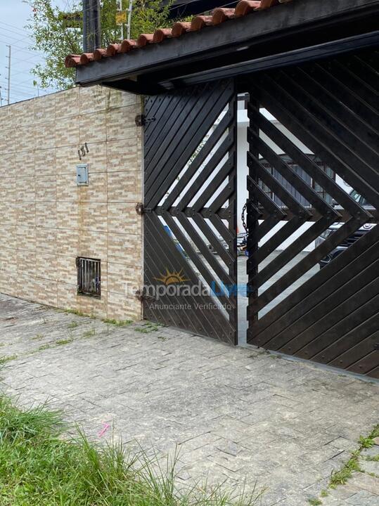 Casa para aluguel de temporada em Bertioga (Praia do Indaiá)