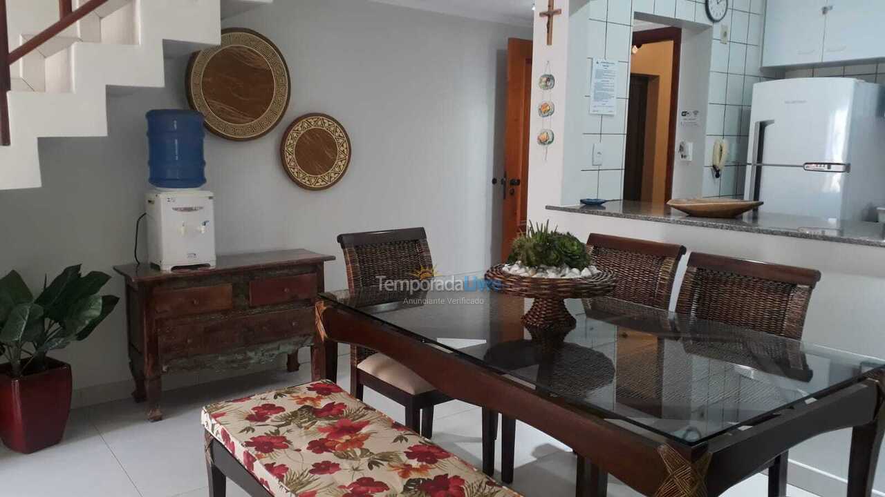 Apartamento para aluguel de temporada em Ubatuba (Praia Grande)