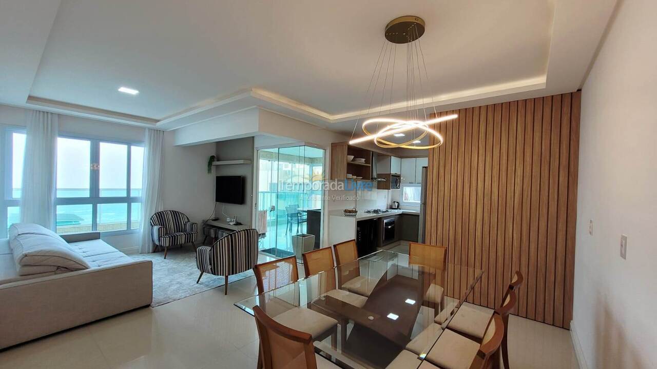 Apartamento para aluguel de temporada em Itapema (Meia Praia)