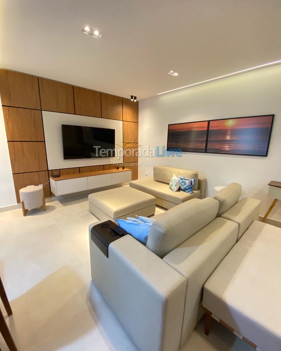 Apartment for vacation rental in Ubatuba (Praia das Toninhas)