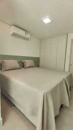 Casa pé na areia na praia de juquehy