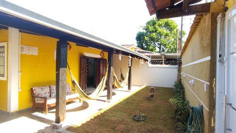 Casa con Piscina Ionizada - Bertioga / Indaiá