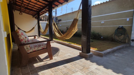 Casa con Piscina Ionizada - Bertioga / Indaiá