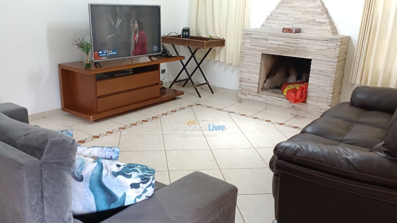 Casa para alquiler de vacaciones em São Sebastião (Juquehy)