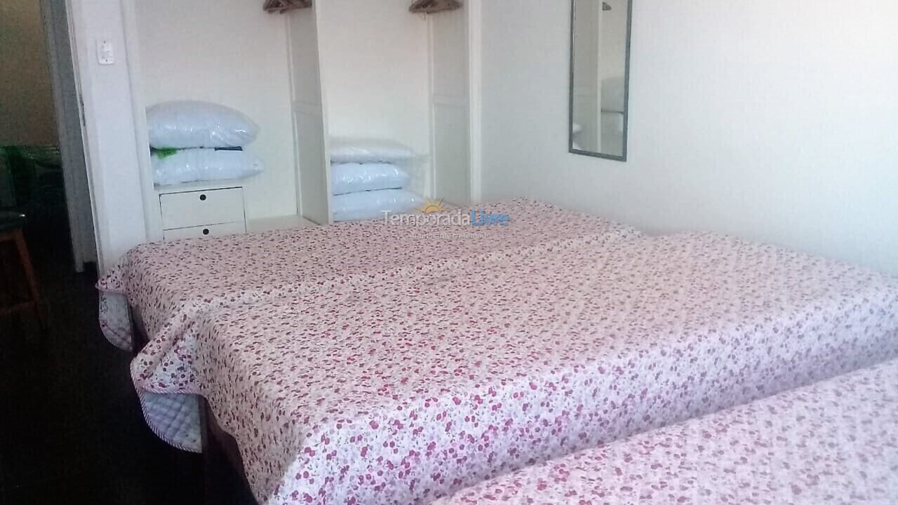 Apartamento para aluguel de temporada em Cabo Frio (Praia do Forte)