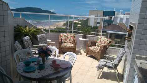 PÉ-NA-AREIA INGLESES APARTMENT WITH WONDERFUL VIEWS