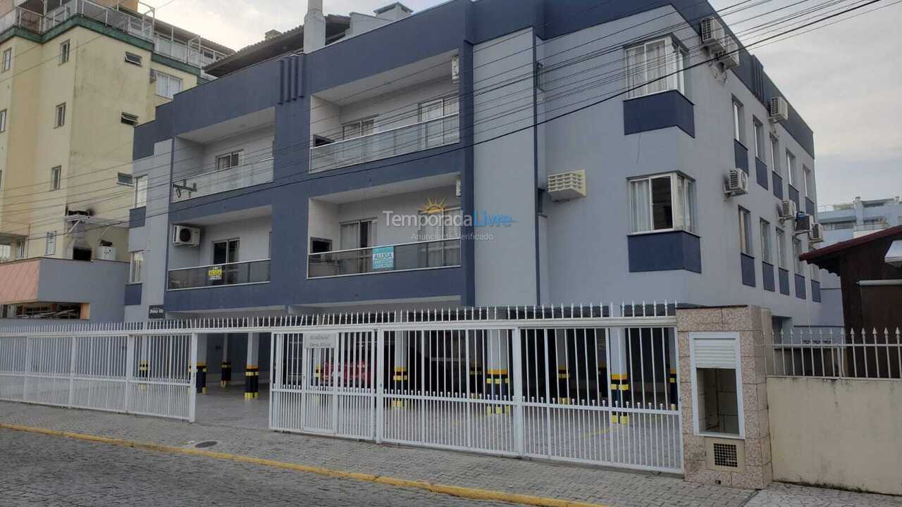 Apartamento para aluguel de temporada em Bombinhas (Praia de Bombinhas)
