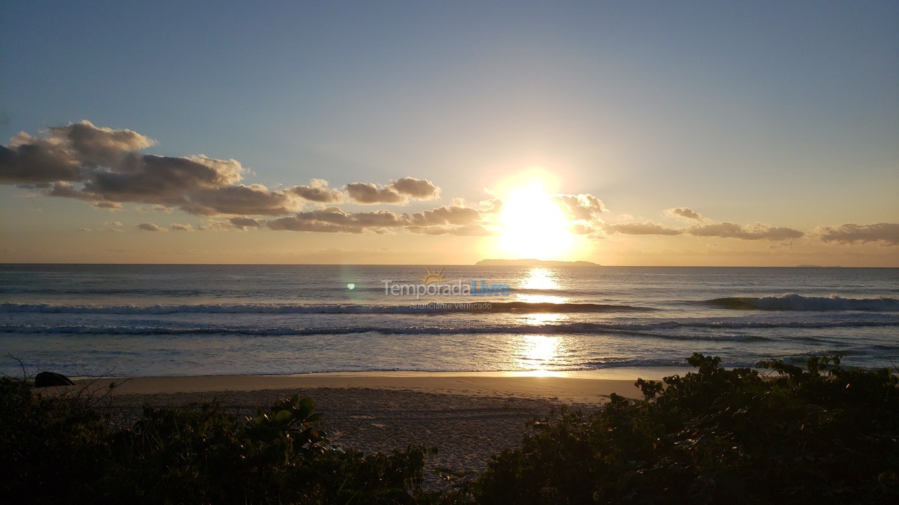 Apartamento para aluguel de temporada em Bombinhas (Praia de Bombinhas)