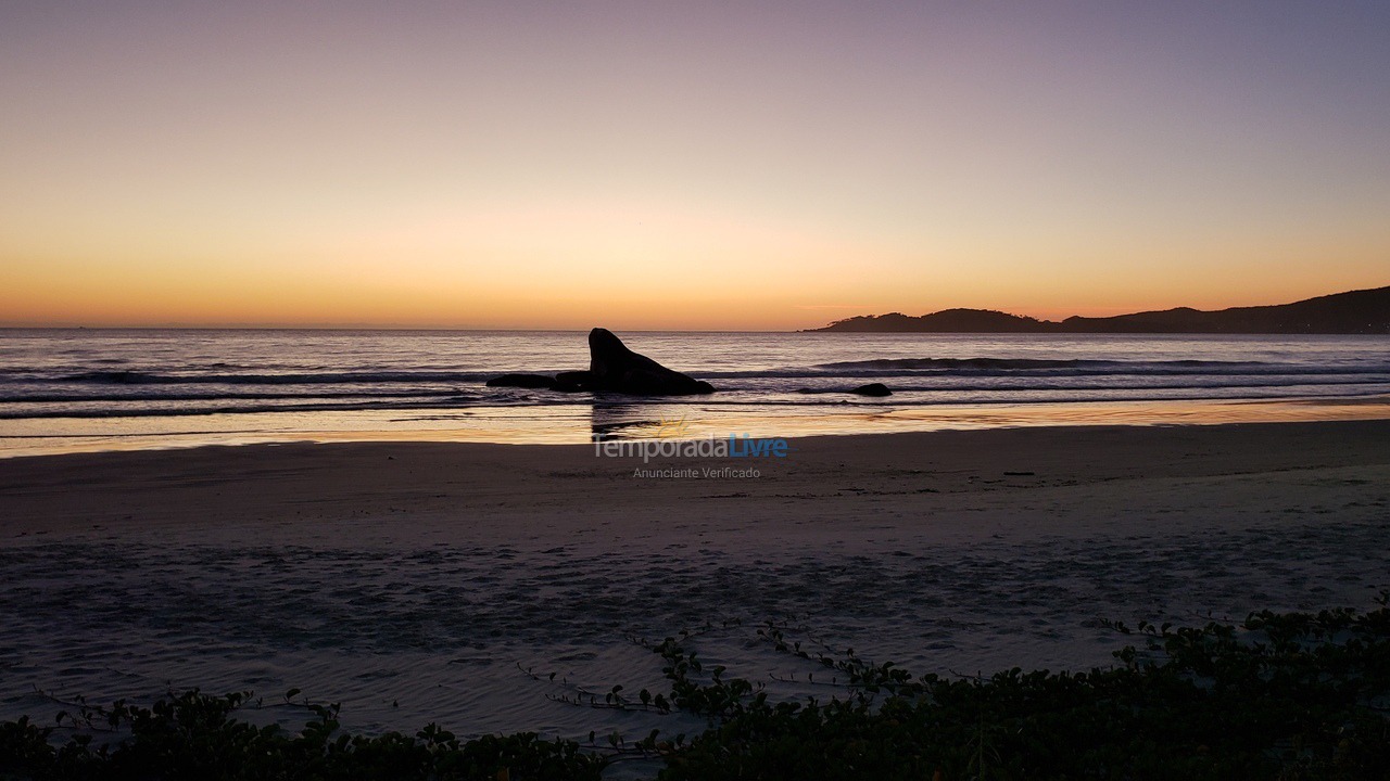 Apartamento para aluguel de temporada em Bombinhas (Praia de Bombinhas)