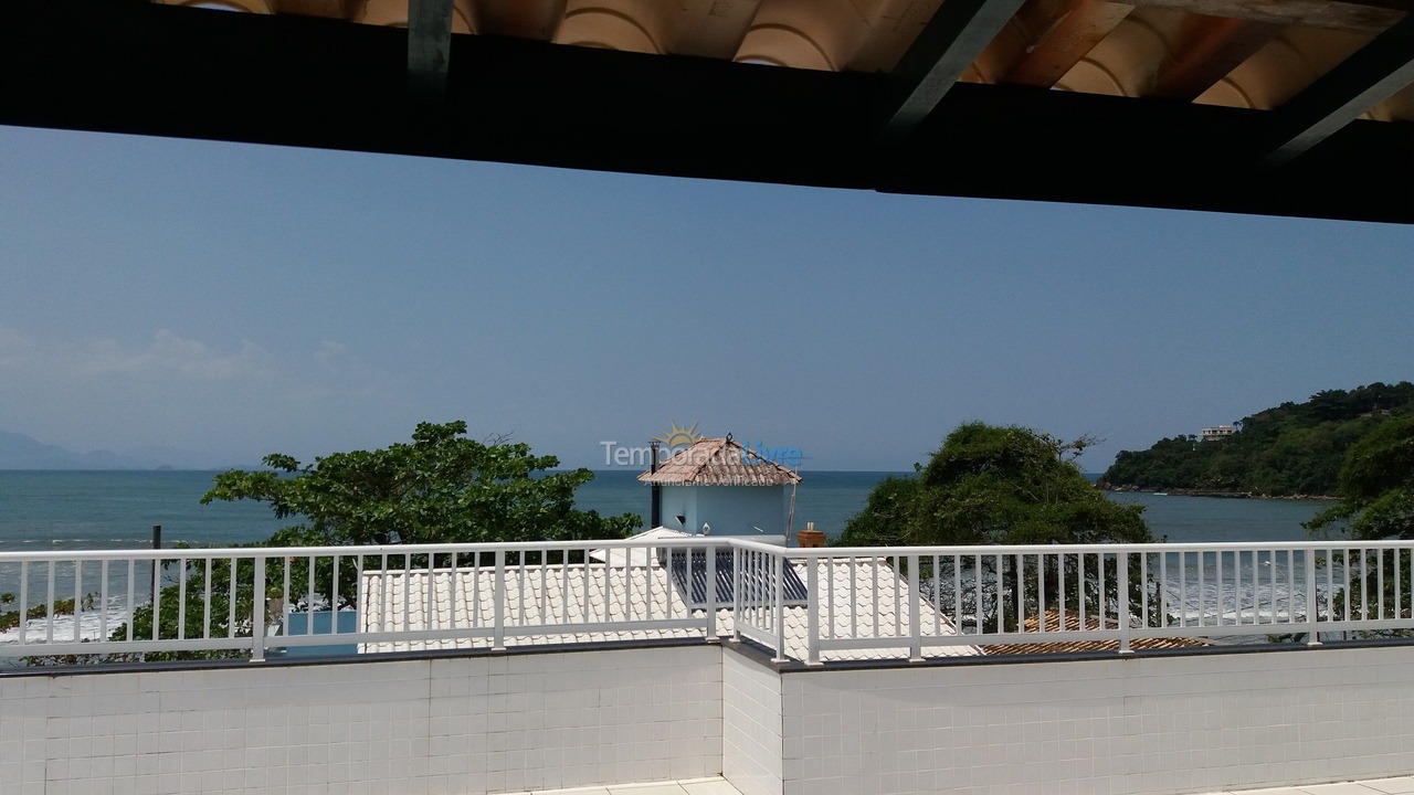 Apartment for vacation rental in Ubatuba (Praia das Toninhas)