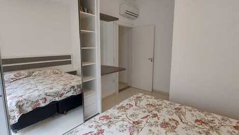 Departamento con 02 Habitaciones en Mariscal Bombinhas