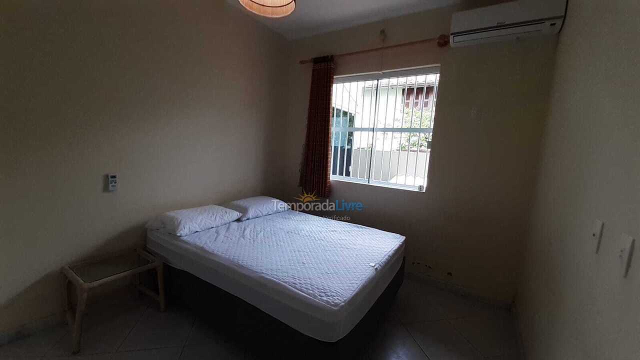 Casa para alquiler de vacaciones em Bombinhas (Mariscal)