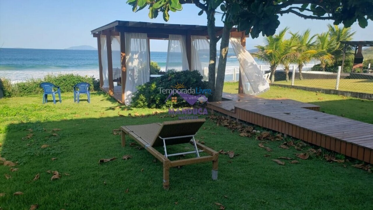 Casa para alquiler de vacaciones em Bombinhas (Praia de Quatro Ilhas)