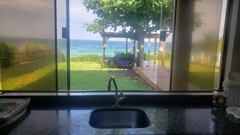 CASA PÉ NA AREIA PRAIA DE 4 ISLAS