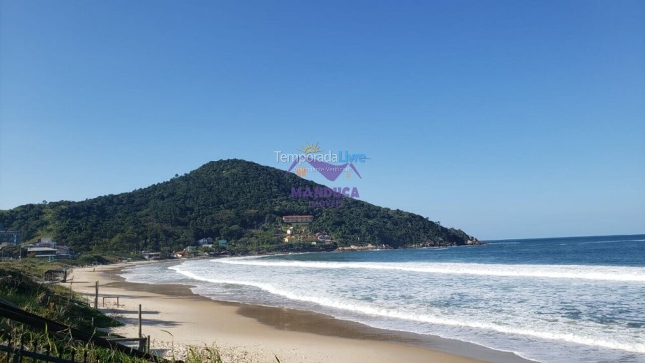 Casa para alquiler de vacaciones em Bombinhas (Praia de Quatro Ilhas)