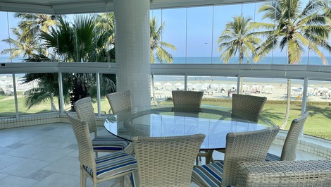 WONDERFUL APARTMENT IN FRONT OF THE SEA 4 SUITES + DEP WITH BALCONY GOURMET