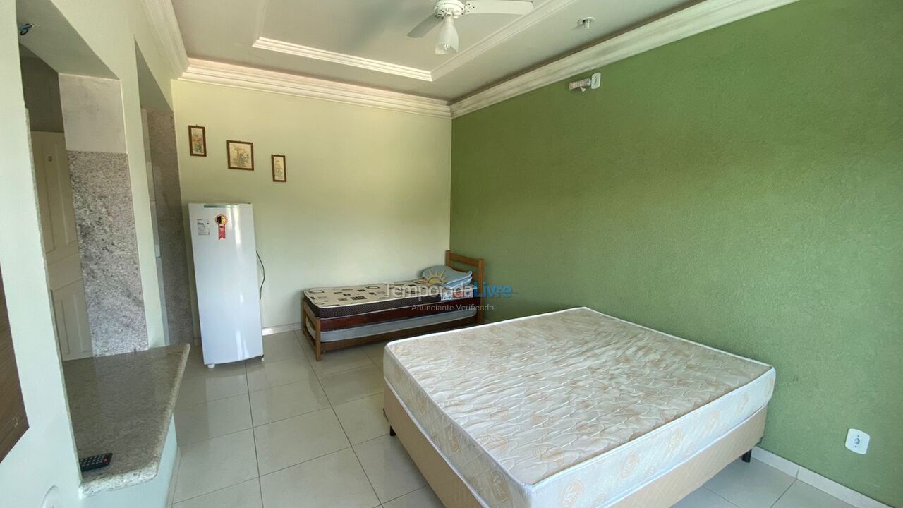 Casa para aluguel de temporada em Guarapari (Praia do Morro)