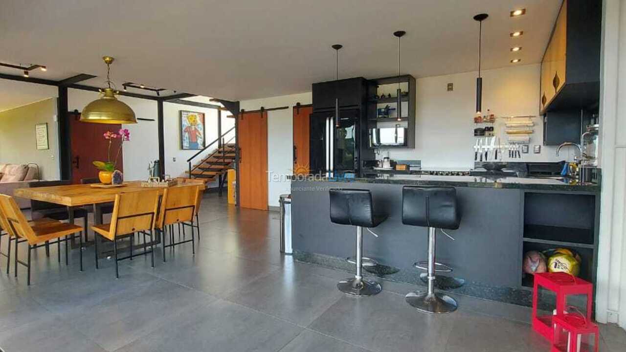 Casa para aluguel de temporada em Nova Friburgo (Cascatinha)