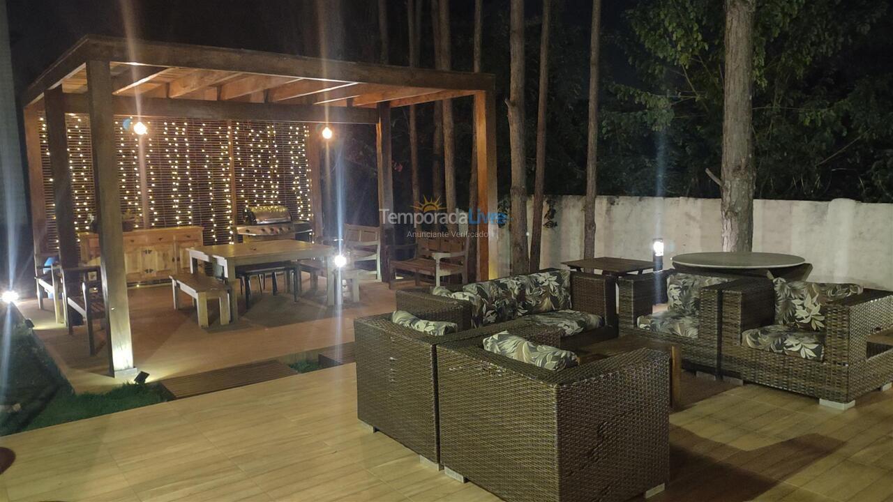 Casa para alquiler de vacaciones em Itu (Condominio Chácara Flora)