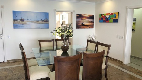 APARTAMENTO COMPLETO FRENTE AL MAR, ESTÁNDAR ALTO.