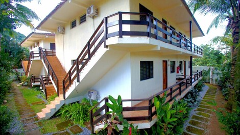 CHALÉS MARESIAS CARACALLA FLATS - Condominio Cerrado Tipo Pousada Casa