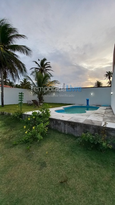 House for vacation rental in Itapipoca (Praia da Baleia)